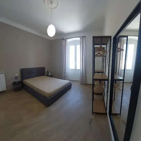 Fiumara Mall Apartment Genoa
