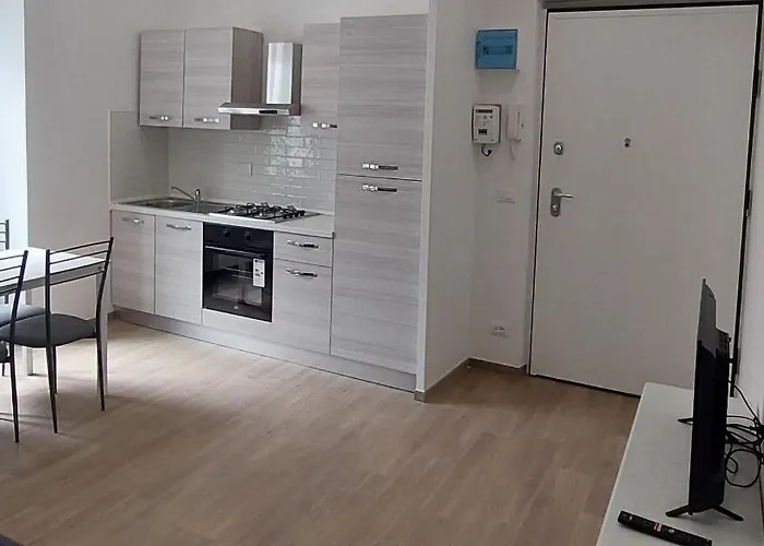 Fiumara Mall * Γένοβα